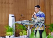 Bukan Sekadar Kunjungan, Gubernur Yulius Selvanus Dorong Mahasiswa Unklab Siap Pimpin Sulut