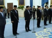 Reshuffle Kabinet: Prabowo Lantik 6 Pejabat Baru, Dudung Abdurrachman Masuk Istana