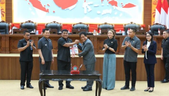 DPRD Sahkan Perubahan KUA-PPAS 2026 Dan Buka Masa Persidangan Baru Gubernur Apresiasi Sinergi Legislatif