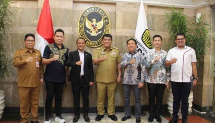 Bukan Sekadar Izin Tambang, Gubernur Yulius Buka Jalan Ekonomi Penambang Rakyat Sulut Masuk Jalur Resmi