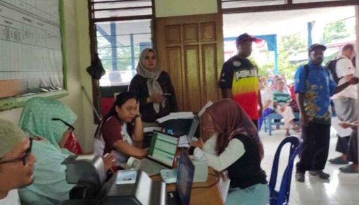 Jemput Bola Dongkrak Pengguna IKD di Manokwari, Tantangan Besar Perekaman KTP-el dan Pemutakhiran Data Masih Terbentang
